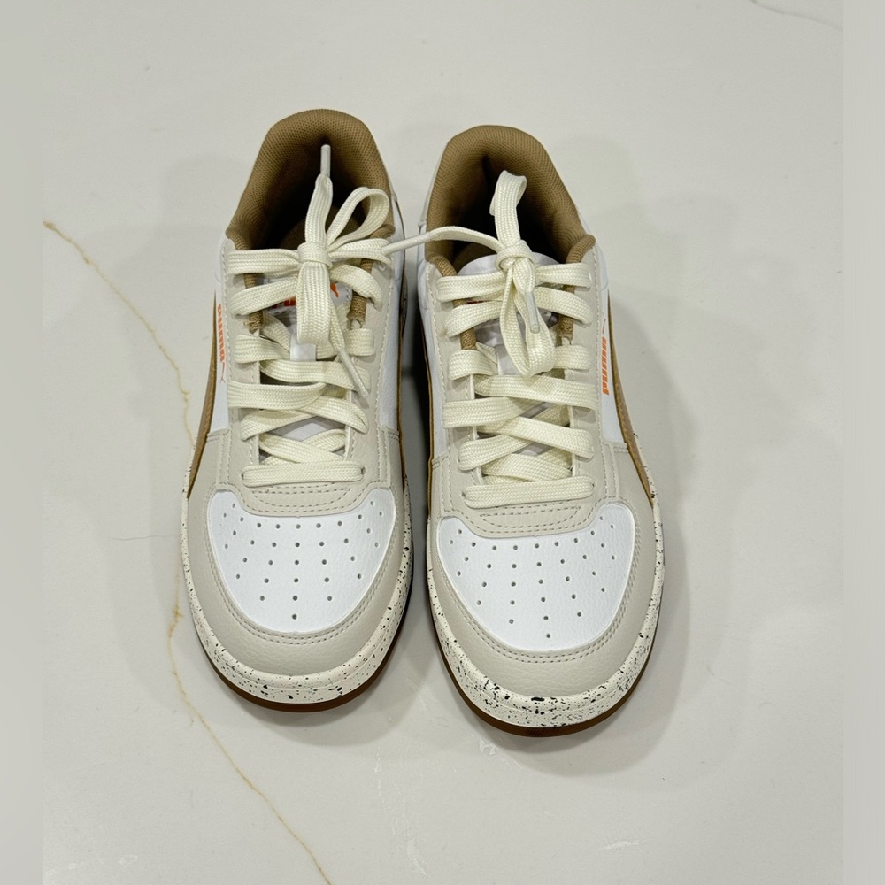 NEW Puma kids sneakers - Picture 2 of 8